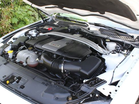 Used 2019 Ford Mustang GT Premium w/ Equipment Group 401A RWD image 21