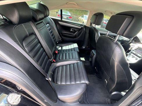Used 2013 Volkswagen CC Sport FWD image 17