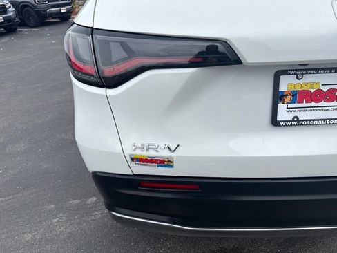 Certified 2024 Honda HR-V Sport image 43