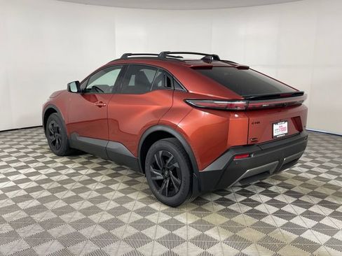 New 2026 Toyota C-HR w/ Cold Weather Package AWD/4WD image 19