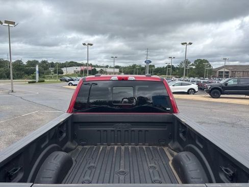Used 2024 Ford F250 Lariat w/ Lariat Ultimate Package AWD/4WD image 17