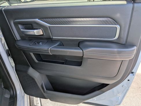 New 2026 RAM 2500 Big Horn AWD/4WD image 31