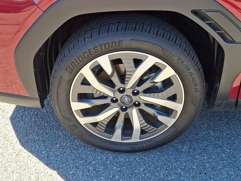 Used 2025 Subaru Forester Touring AWD/4WD image 13
