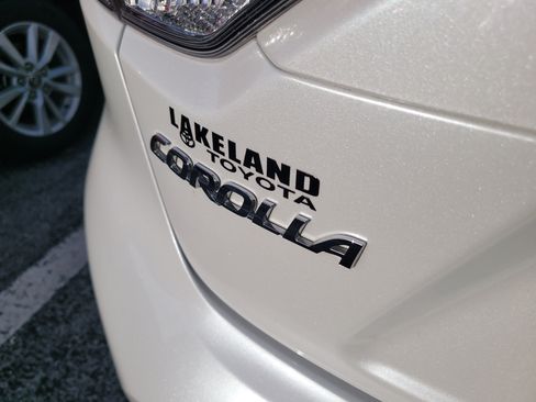 Certified 2025 Toyota Corolla LE FWD image 11