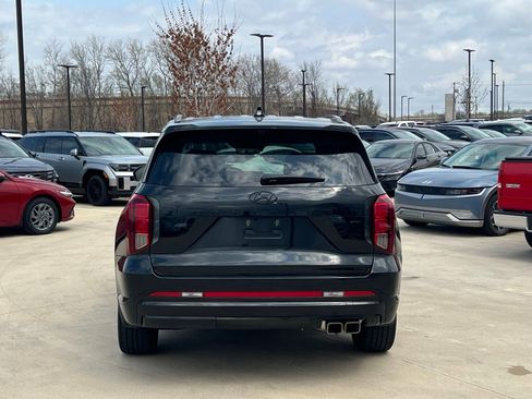 Used 2025 Hyundai Palisade Calligraphy image 11