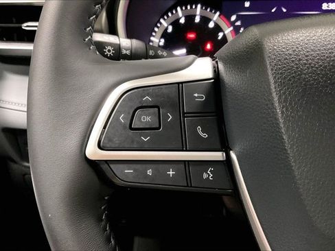 Certified 2024 Toyota Highlander XLE AWD/4WD image 19