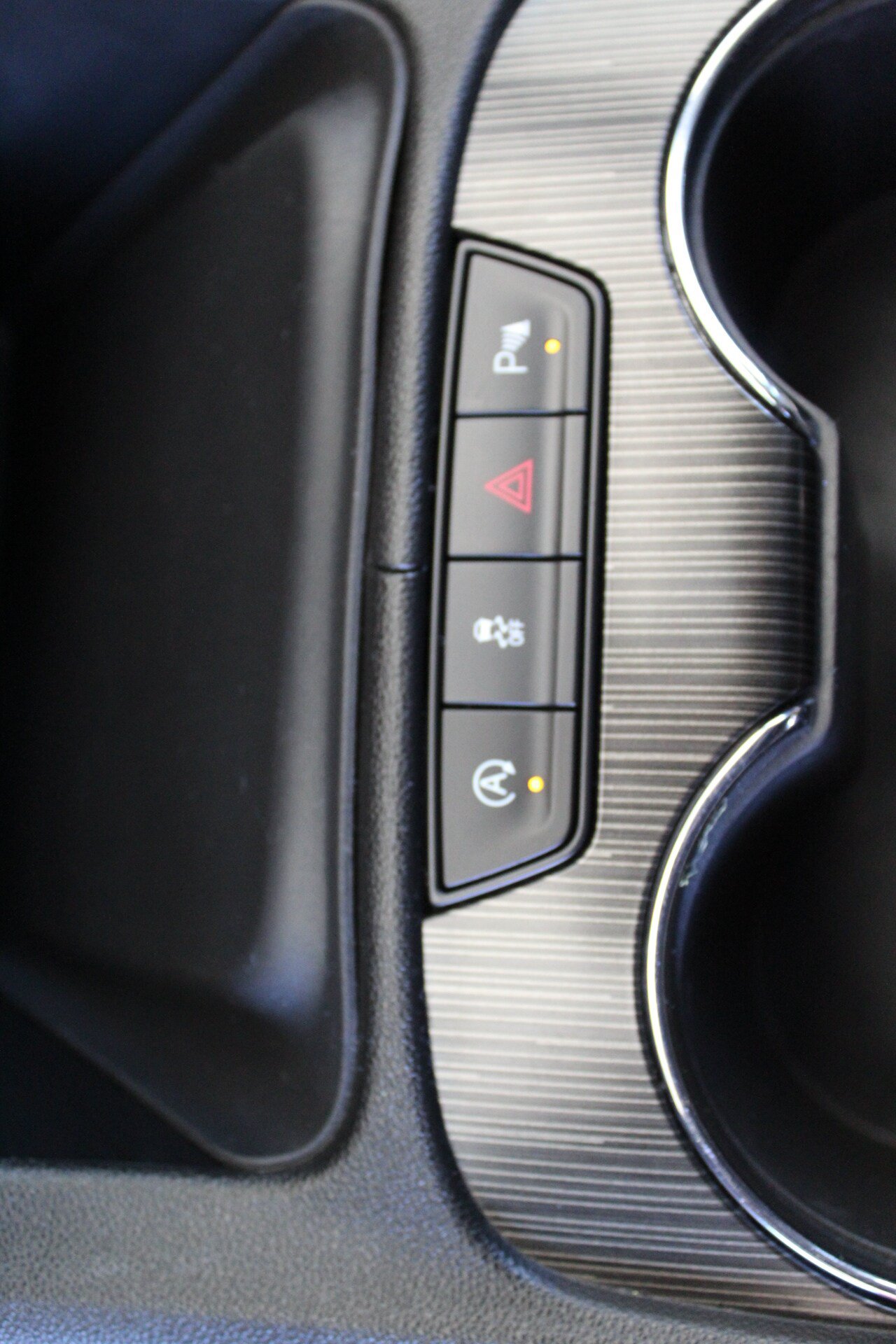 Used 2023 GMC Acadia SLT FWD image 52