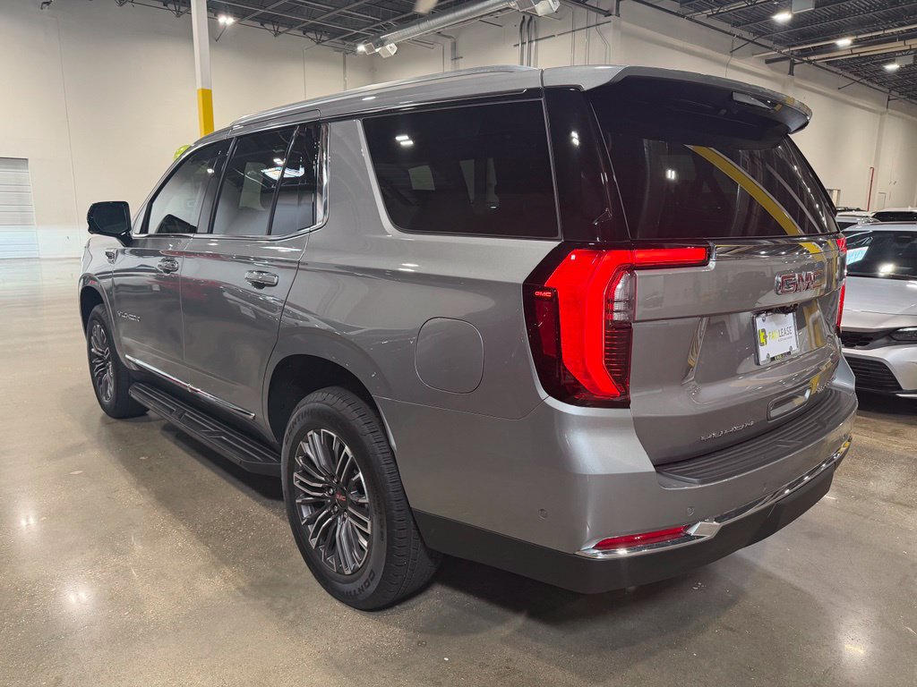 Used 2026 GMC Yukon Elevation w/ Elevation Premium Package RWD image 7