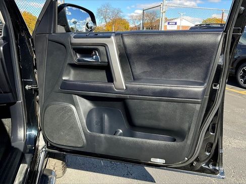 Used 2018 Toyota 4Runner Limited image 23