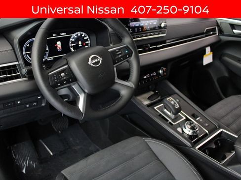 New 2026 Nissan Rogue SL AWD/4WD image 15