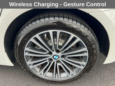 Used 2020 BMW 530i xDrive image 18