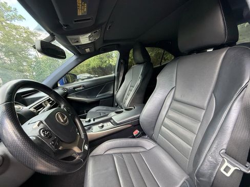 Used 2016 Lexus IS 200t image 12
