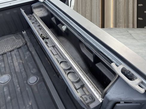 Used 2021 Nissan Titan PRO-4X w/ Pro-4x Convenience Package image 81