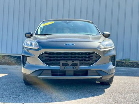 Used 2020 Ford Escape SE FWD image 3