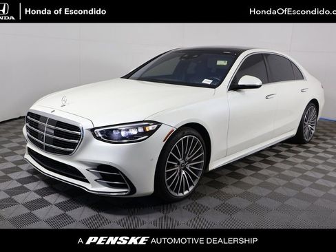 Used 2022 Mercedes-Benz S 580 4MATIC Sedan image 1