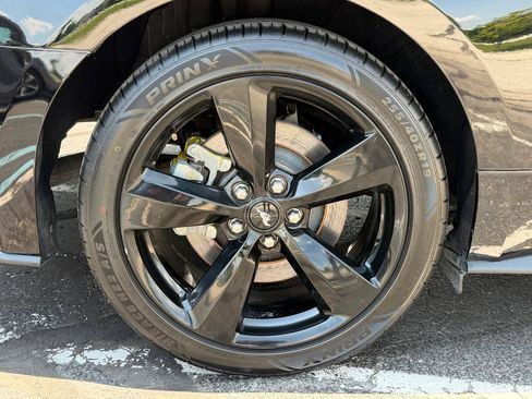 Used 2021 Ford Mustang GT RWD image 34