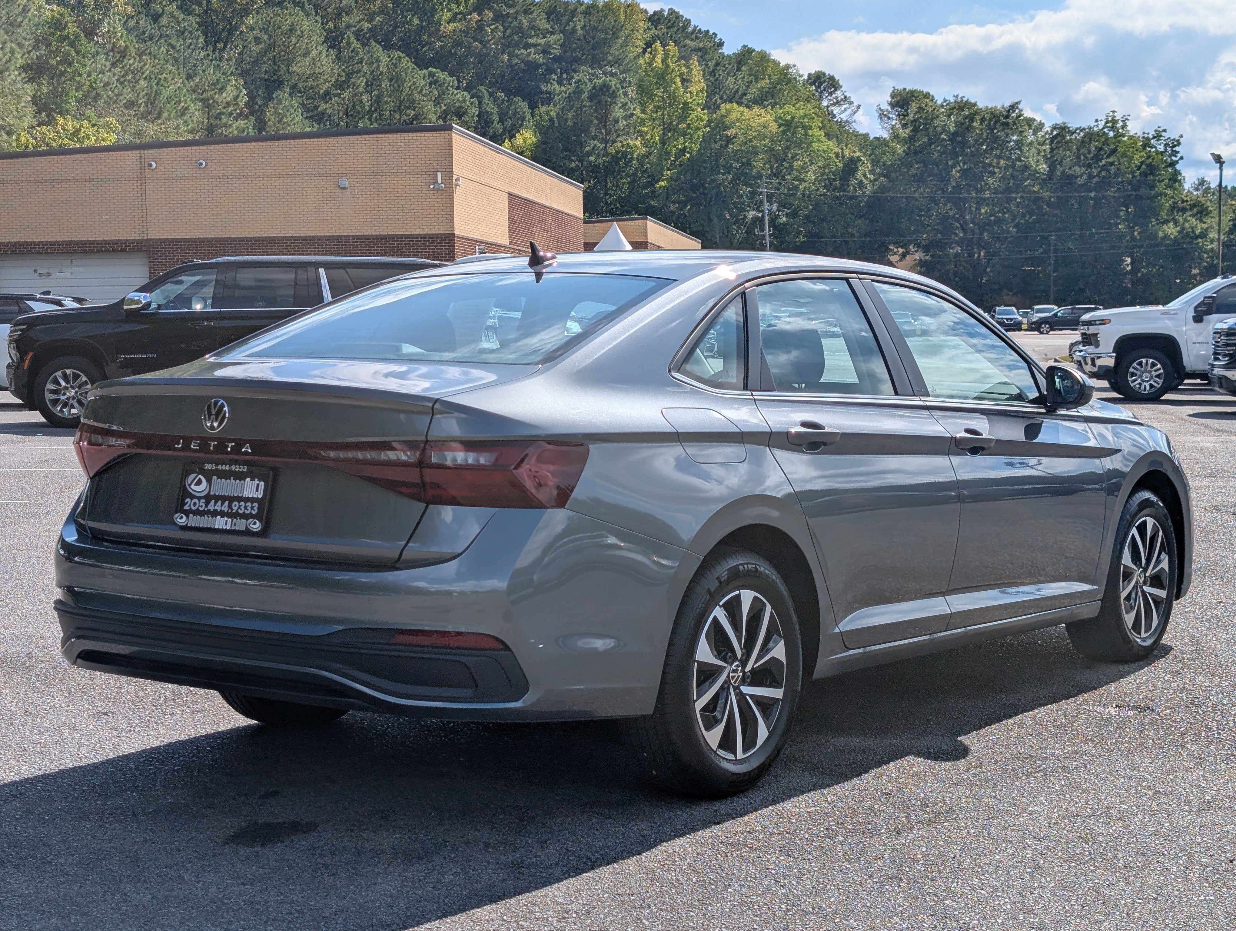 Used 2025 Volkswagen Jetta S FWD image 9