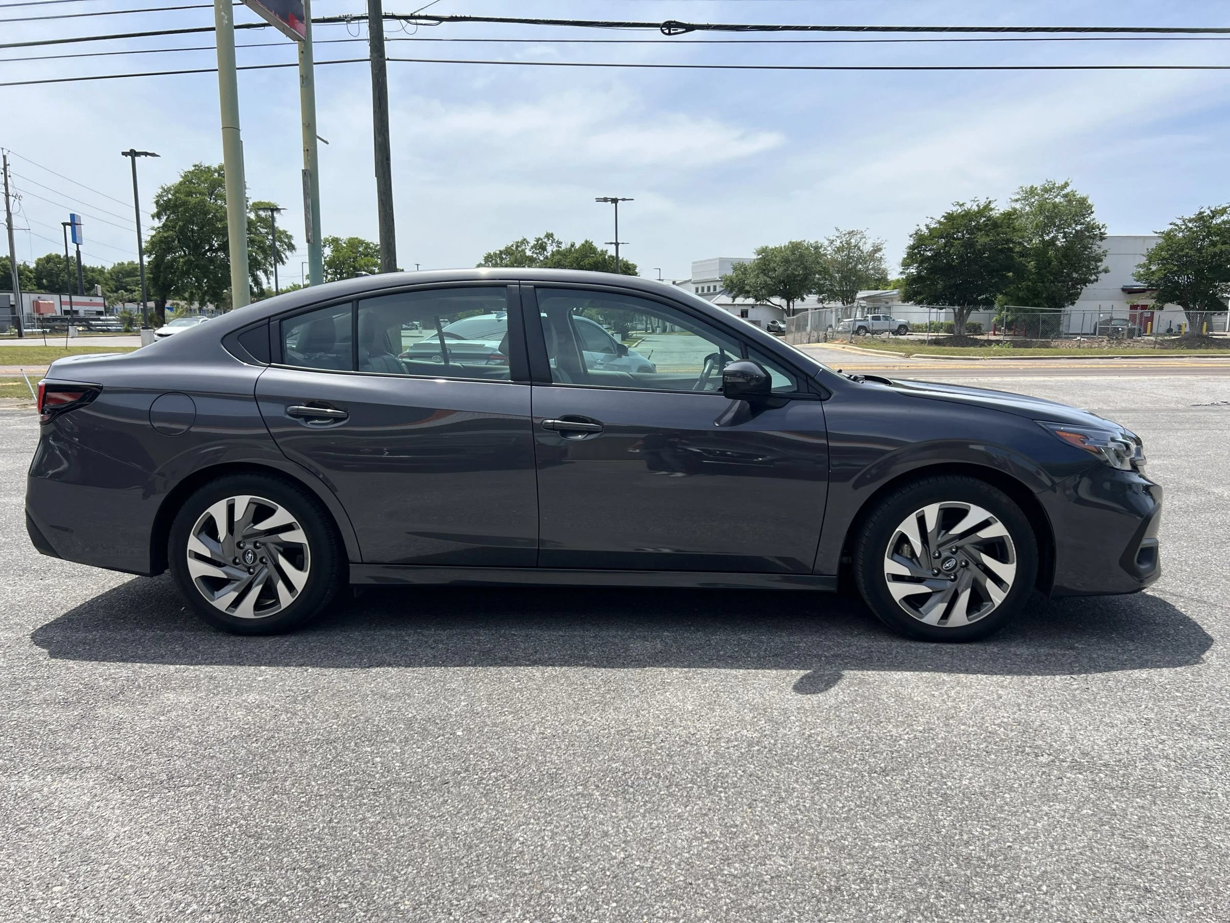 Used 2025 Subaru Legacy Limited AWD/4WD image 5