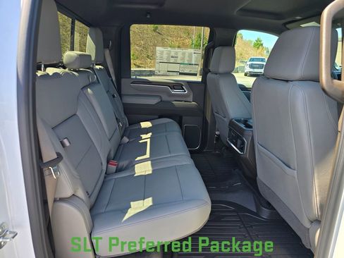 New 2026 GMC Sierra 3500 SLT w/ SLT Premium Package image 24