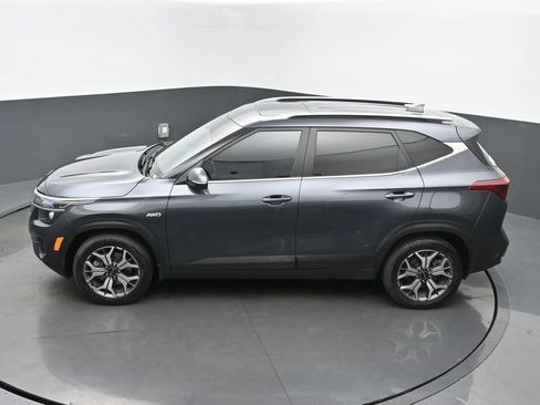 Used 2023 Kia Seltos EX AWD/4WD image 45