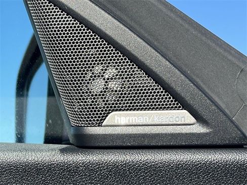 Used 2024 BMW 230i Coupe w/ M Sport Package image 26