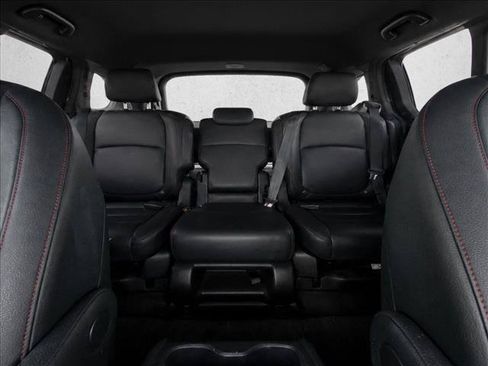 Used 2025 Honda Odyssey Sport-L image 23