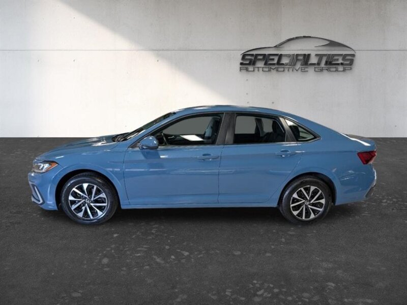 Used 2025 Volkswagen Jetta S FWD image 7