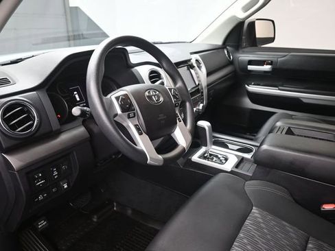 Used 2021 Toyota Tundra SR5 w/ Trail Edition image 18