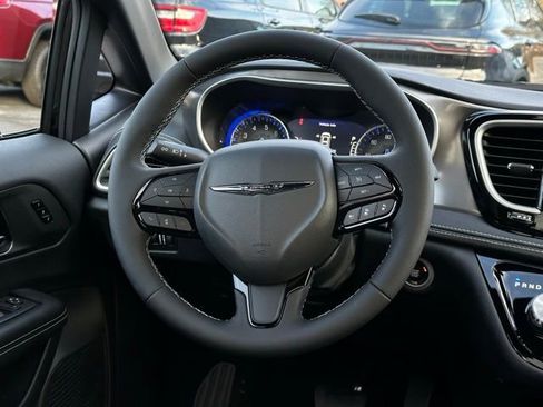 New 2026 Chrysler Pacifica Select w/ S Appearance Package image 18