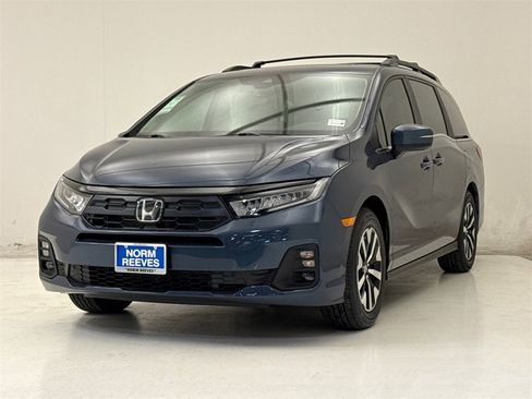 New 2026 Honda Odyssey EX-L image 2