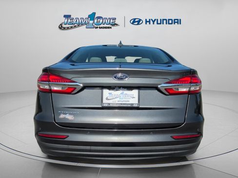 Used 2020 Ford Fusion SE image 7
