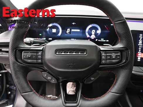 Used 2024 Dodge Charger Daytona Scat Pack w/ Plus Group AWD/4WD image 10