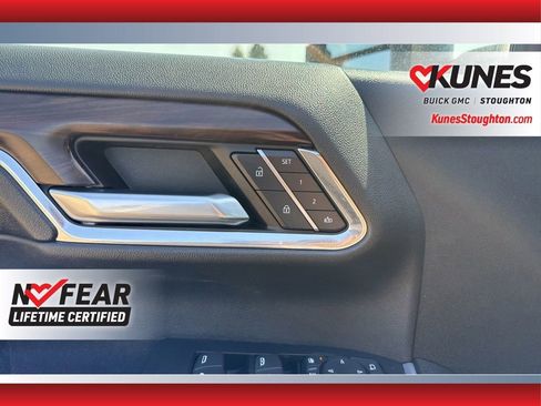 Used 2024 GMC Sierra 2500 SLT w/ SLT Premium Package AWD/4WD image 16