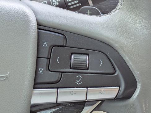 Certified 2020 Cadillac XT6 Premium Luxury image 27