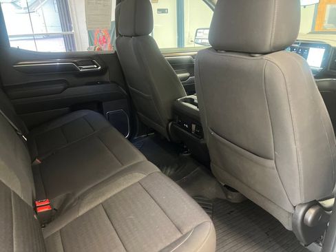 Used 2023 Chevrolet Silverado 1500 LT Trail Boss AWD/4WD image 44
