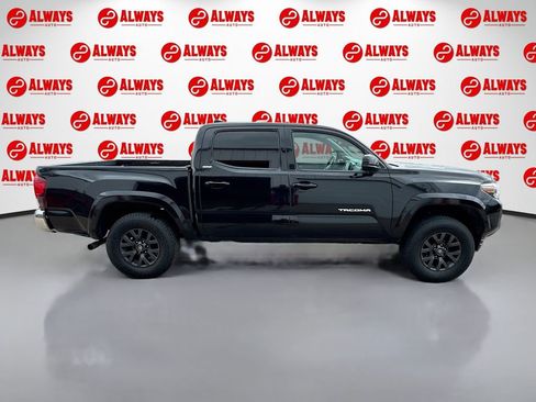 Used 2021 Toyota Tacoma SR5 w/ SR5 Appearance Package (SM) RWD image 4