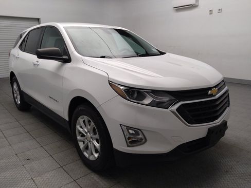 Used 2019 Chevrolet Equinox LS FWD image 13