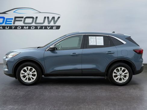Used 2024 Ford Escape Active AWD/4WD image 6