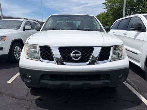 Used 2006 Nissan Frontier XE w/ (G01) XE Preferred Pkg RWD image 2