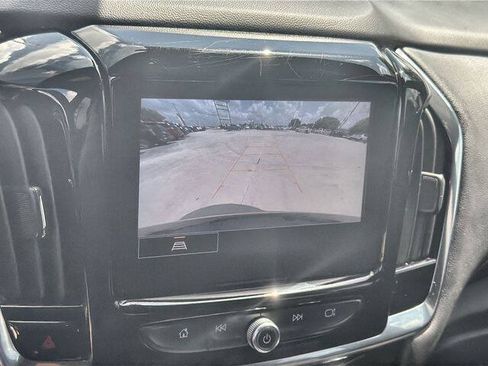 Used 2023 Chevrolet Traverse LT w/ LPO, Cargo Package AWD/4WD image 14