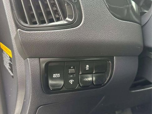 Used 2013 Kia Rio LX w/ PWR Pkg image 19