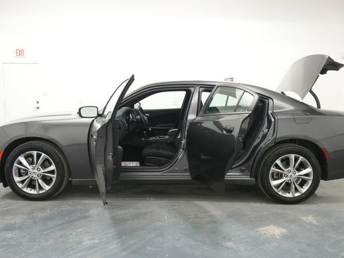 Used 2022 Dodge Charger SXT w/ Cold Weather Package AWD/4WD image 29