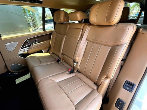 Certified 2024 Land Rover Range Rover Long Wheelbase Autobiography AWD/4WD image 25