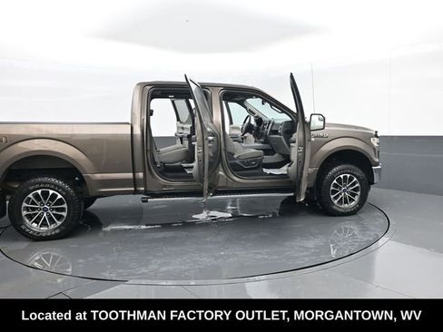 Used 2016 Ford F150 XLT w/ Equipment Group 302A Luxury image 27