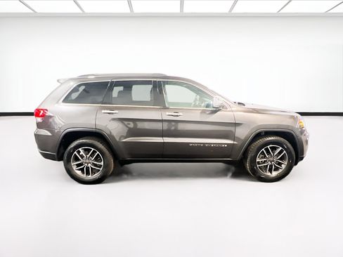 Used 2020 Jeep Grand Cherokee Limited w/ Luxury Group II RWD image 25