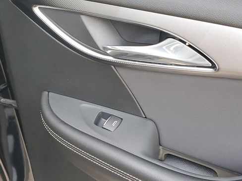 Used 2025 Buick Envision Sport Touring image 47