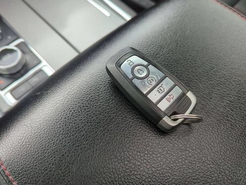 Used 2021 Ford Expedition Limited AWD/4WD image 26