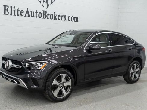 Used 2023 Mercedes-Benz GLC 300 4MATIC Coupe image 32
