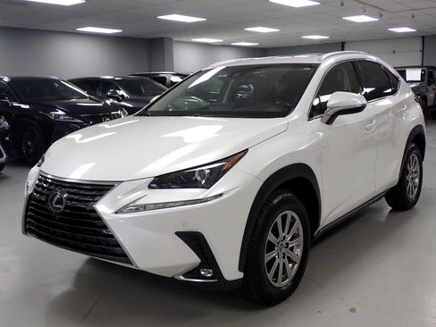 Used 2019 Lexus NX 300 AWD image 4