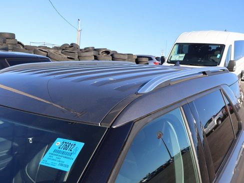 Certified 2023 Ford Explorer Limited image 4